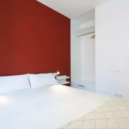 Apartment Homenfun Sants Station Barcelona
